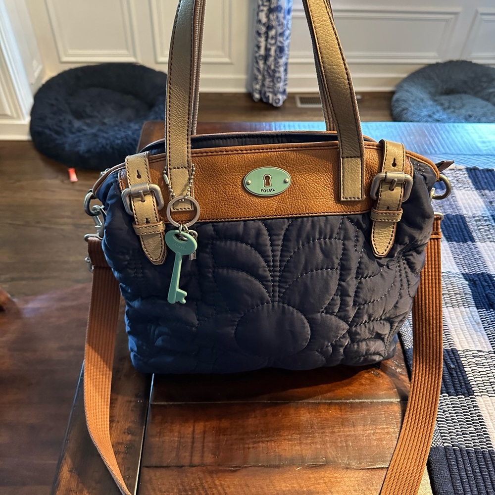 Fossil Key-Per Tote